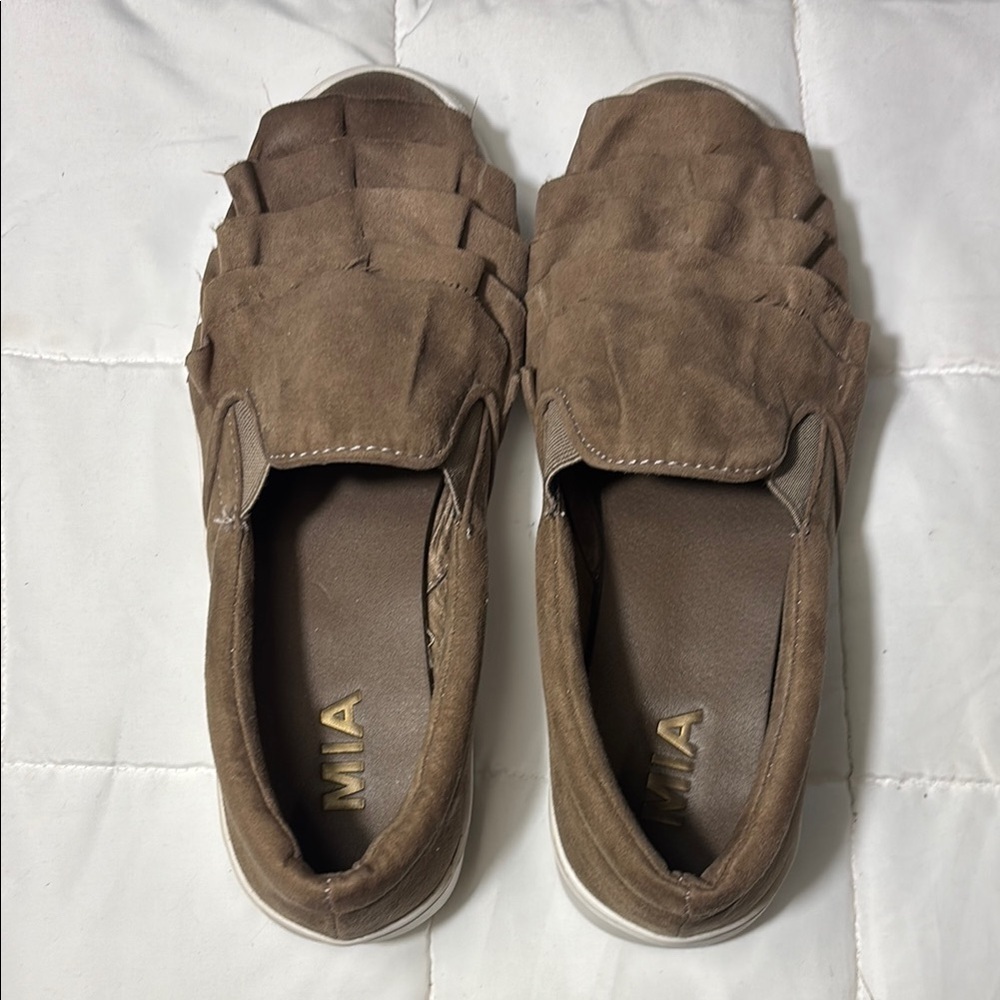 MIA Margaret Ruffle Sneaker Slip On Taupe Woven Slip-On Loafers